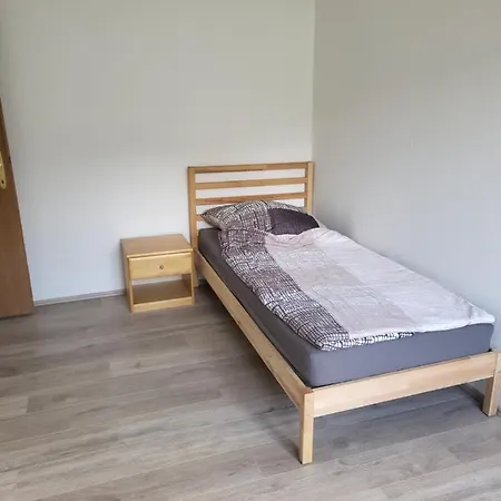 Schöne 2 Zwei *